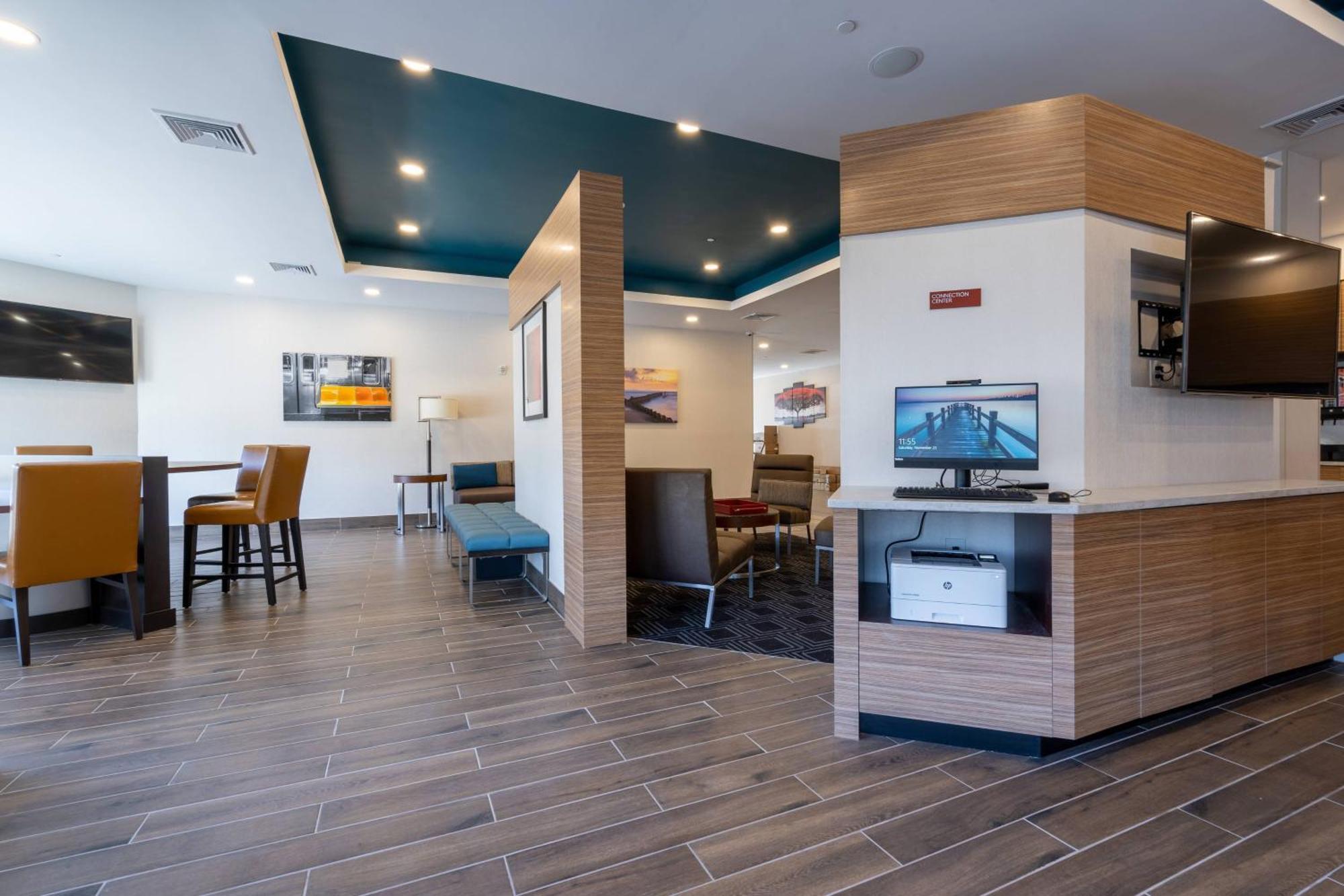 Towneplace Suites By Marriott Clinton Exterior foto